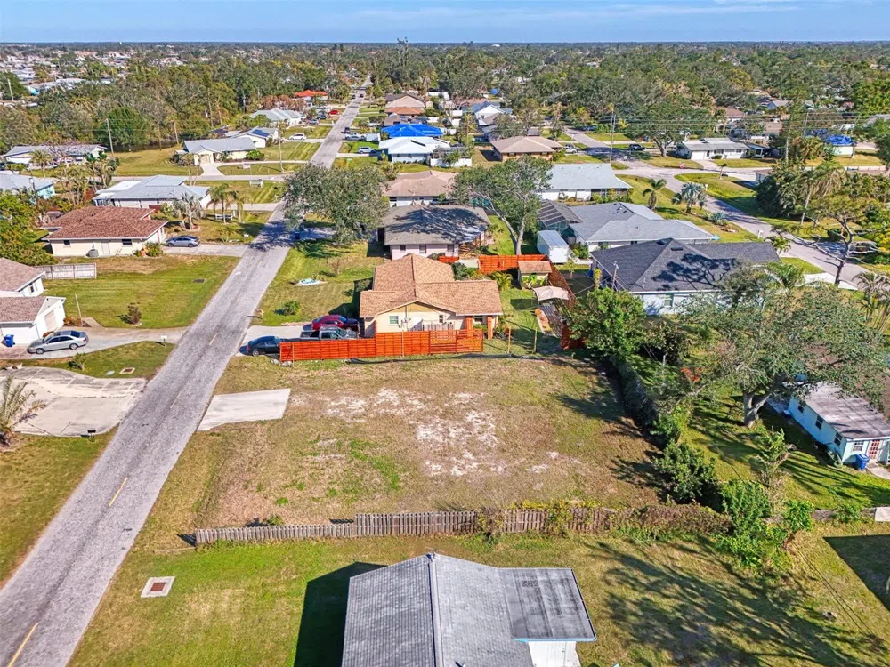 548 MORNINGSIDE ROAD Venice, FL 34293