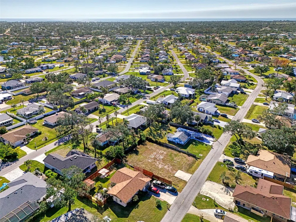 548 MORNINGSIDE ROAD Venice, FL 34293