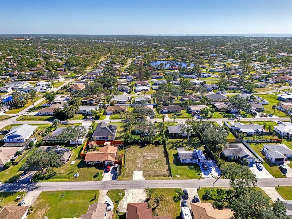 548 MORNINGSIDE ROAD Venice, FL 34293