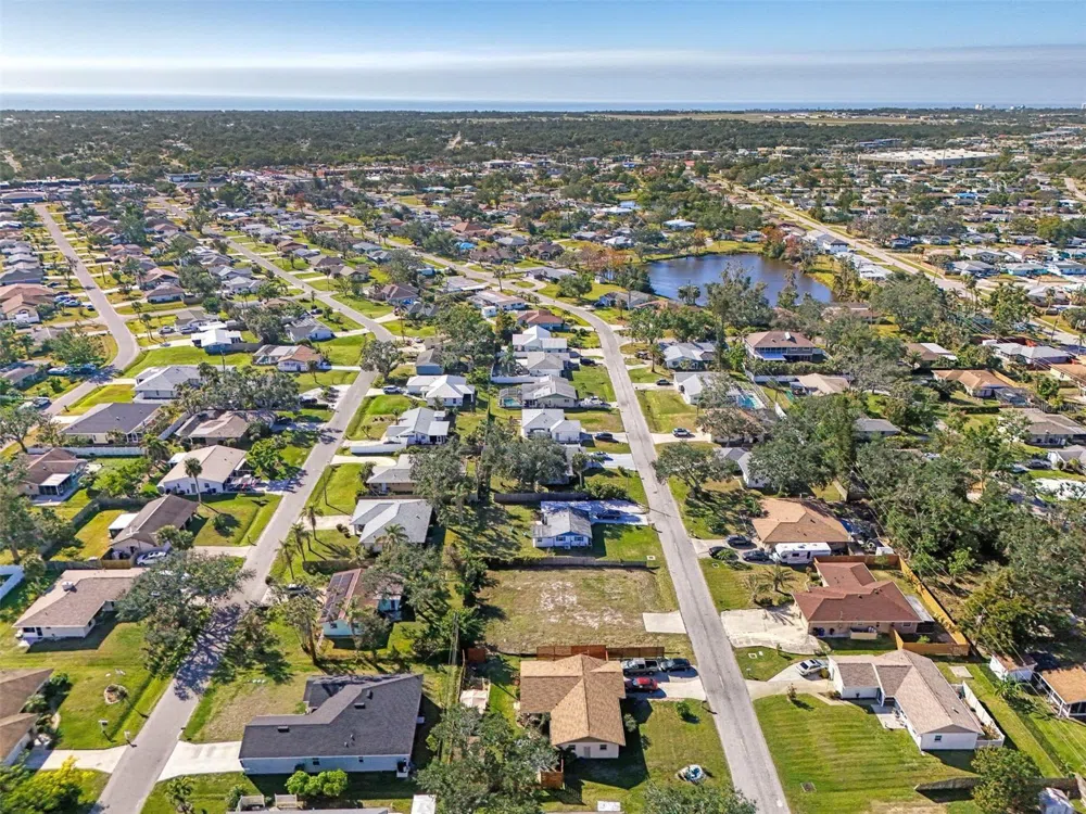 548 MORNINGSIDE ROAD Venice, FL 34293