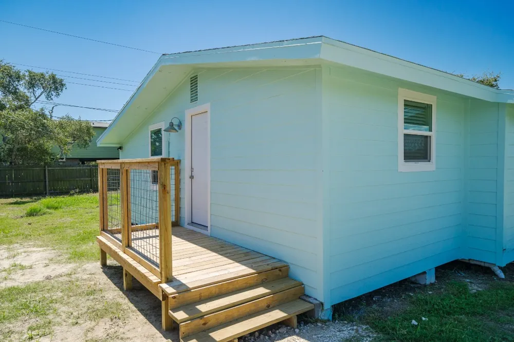 248 Post Oak Lane Rockport, TX 78382