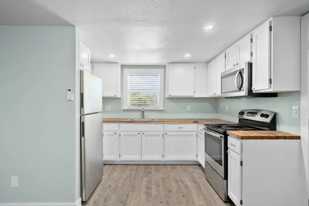248 Post Oak Lane Rockport, TX 78382