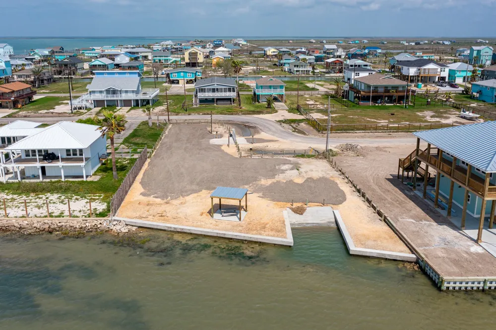 248 Post Oak Lane Rockport, TX 78382