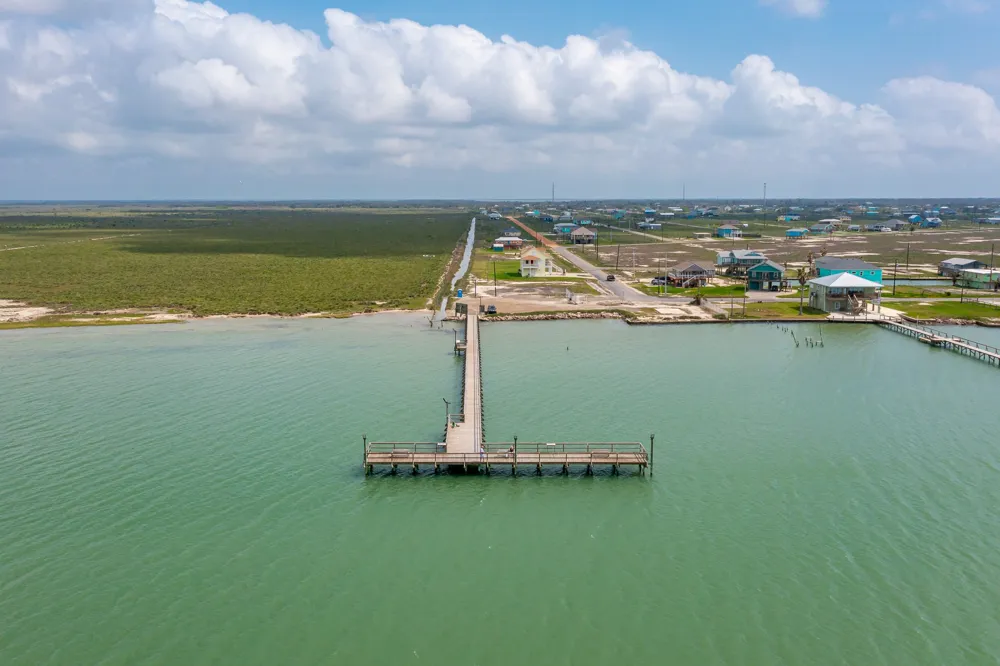 248 Post Oak Lane Rockport, TX 78382