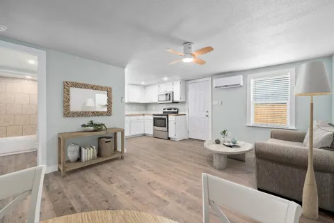 248 Post Oak Lane