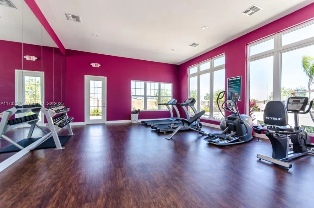 8981 SHINE DR #8981 Kissimmee, FL 34747
