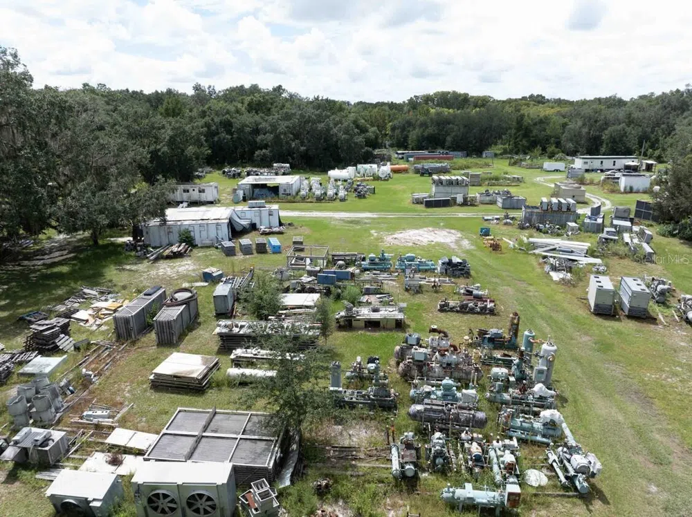 3500 US HIGHWAY 301 Wildwood, FL 34785