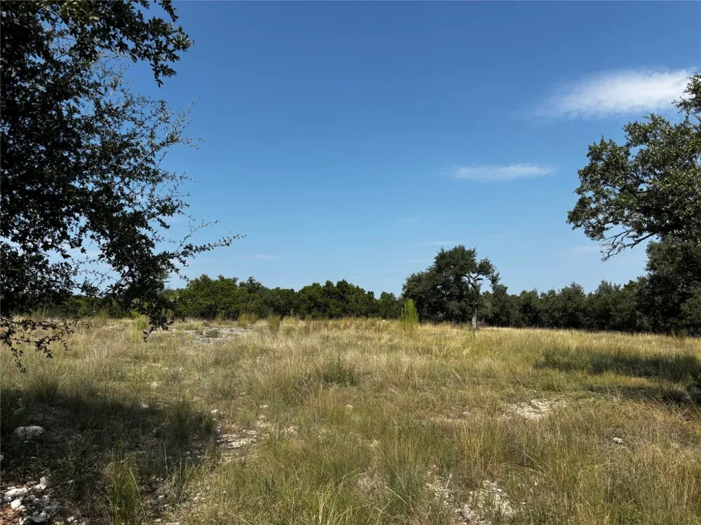 280 Kellog Fischer, TX 78623