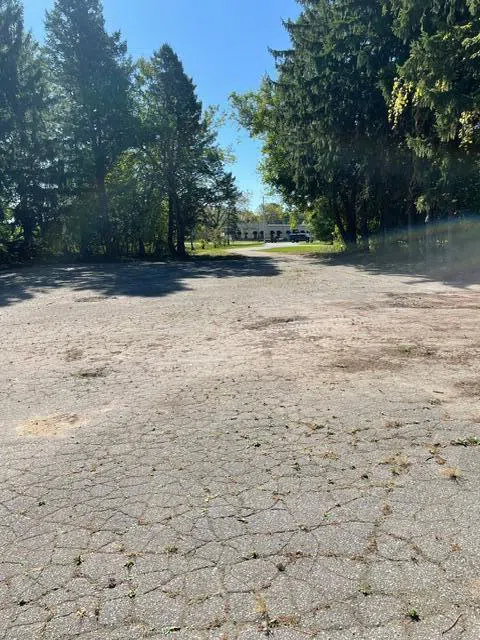 2 Niles Road/M-63 St. Joseph, MI 49085