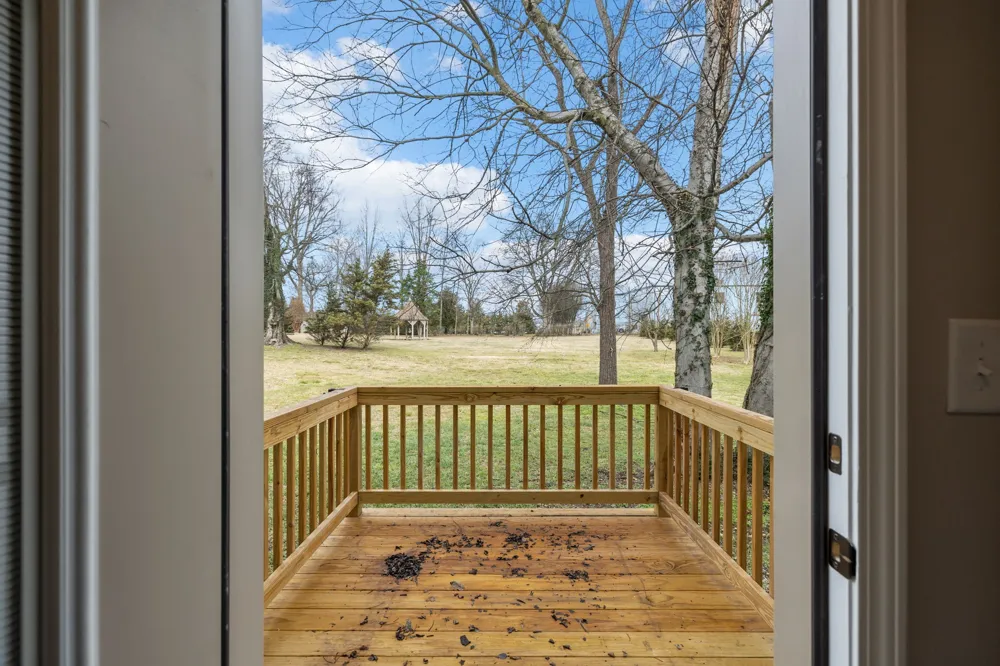 122 W Broad St Smithville, TN 37166