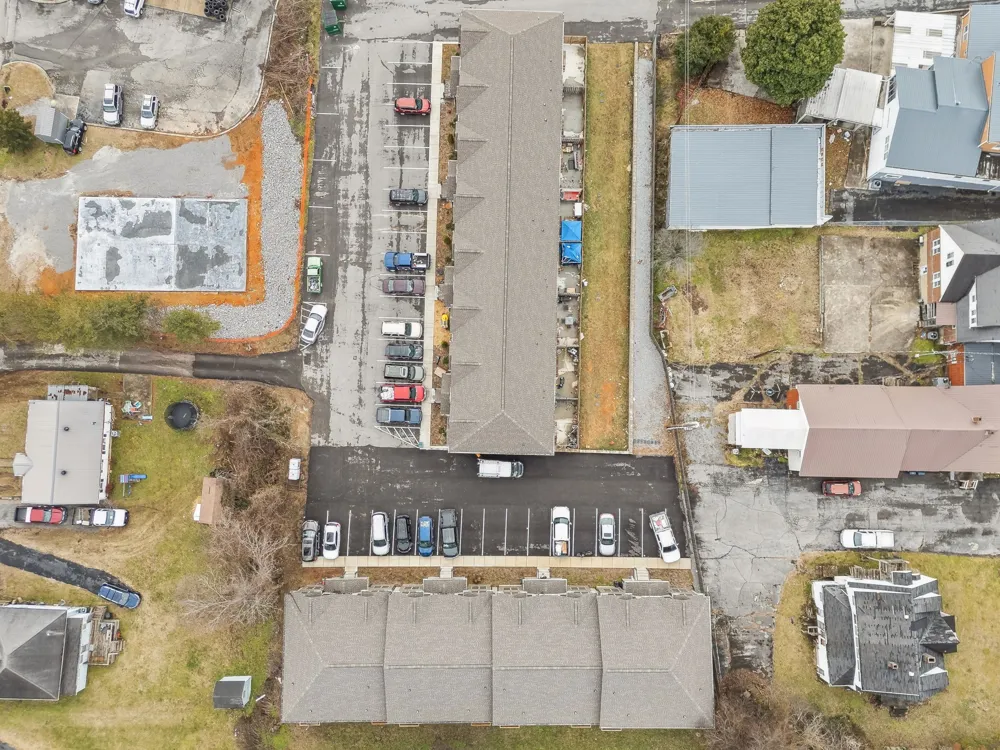 122 W Broad St Smithville, TN 37166