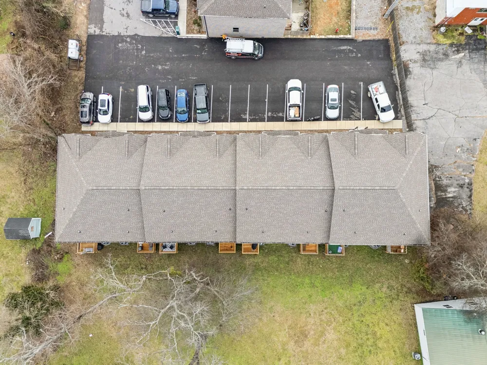 122 W Broad St Smithville, TN 37166