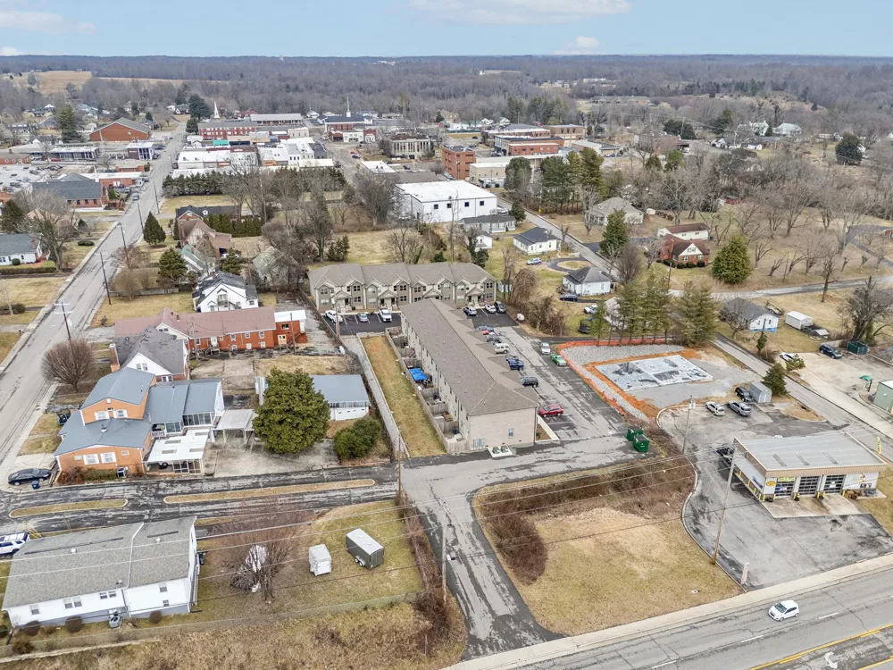 122 W Broad St Smithville, TN 37166