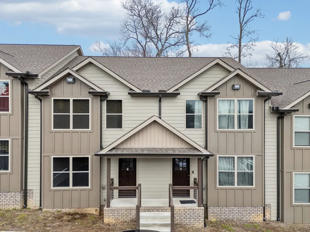122 W Broad St Smithville, TN 37166
