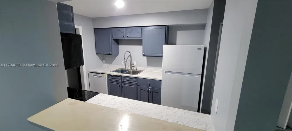 13285 ARBOR POINTE CIRCLE #104 Tampa, FL 33617