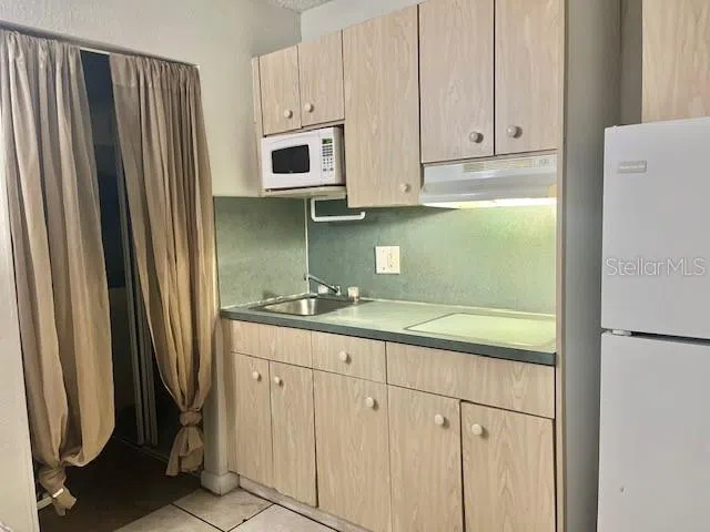 43420 HIGHWAY 27 #242 Davenport, FL 33837