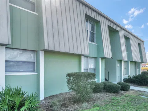 7450 35TH STREET #1604