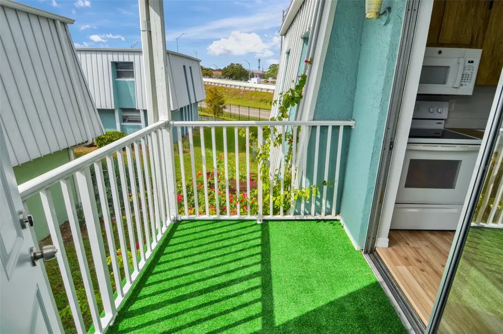 7450 35TH STREET #1604 Pinellas Park, FL 33781