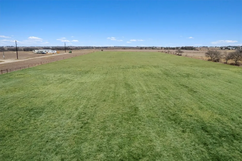 365 County Road 153 Georgetown, TX 78626