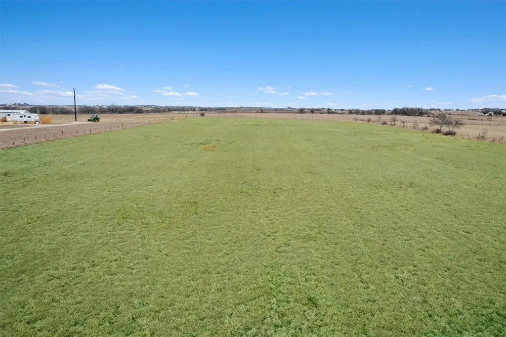 365 County Road 153 Georgetown, TX 78626