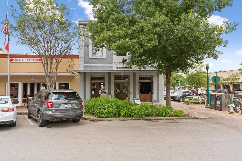 365 County Road 153 Georgetown, TX 78626