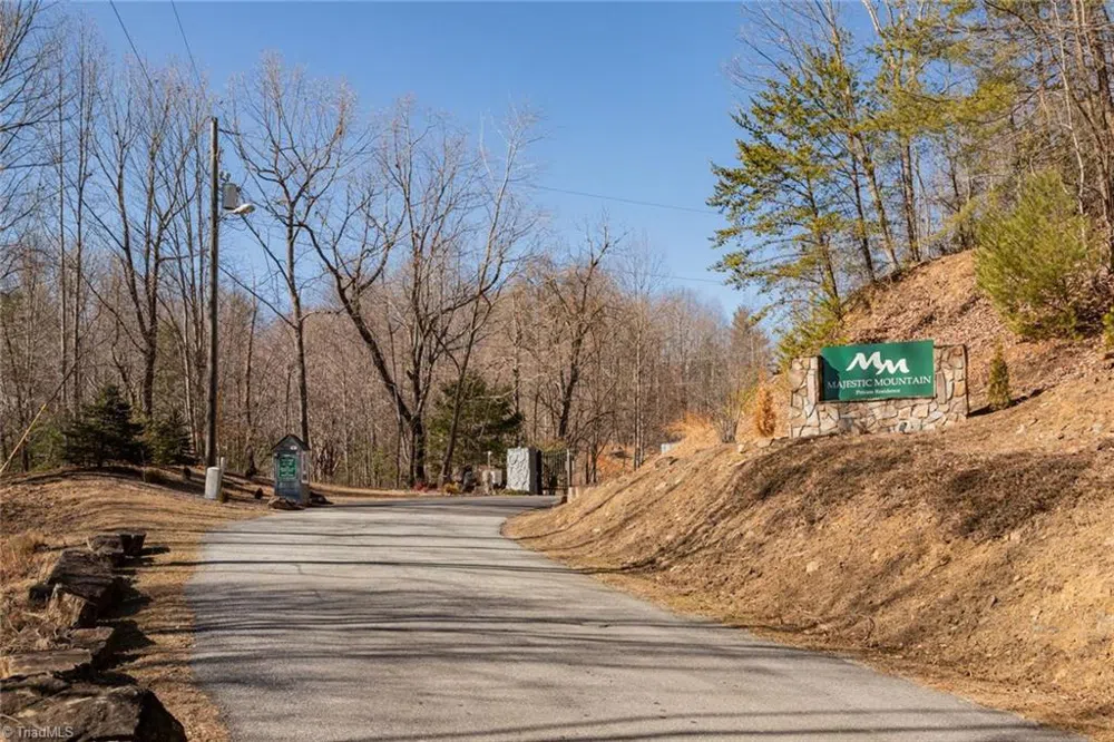 Lot 4 Green Point Lane Boomer, NC 28606