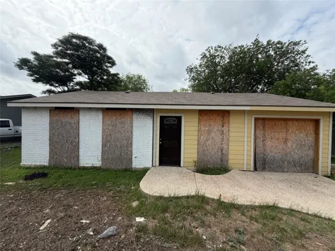 5246 Sachem Drive
