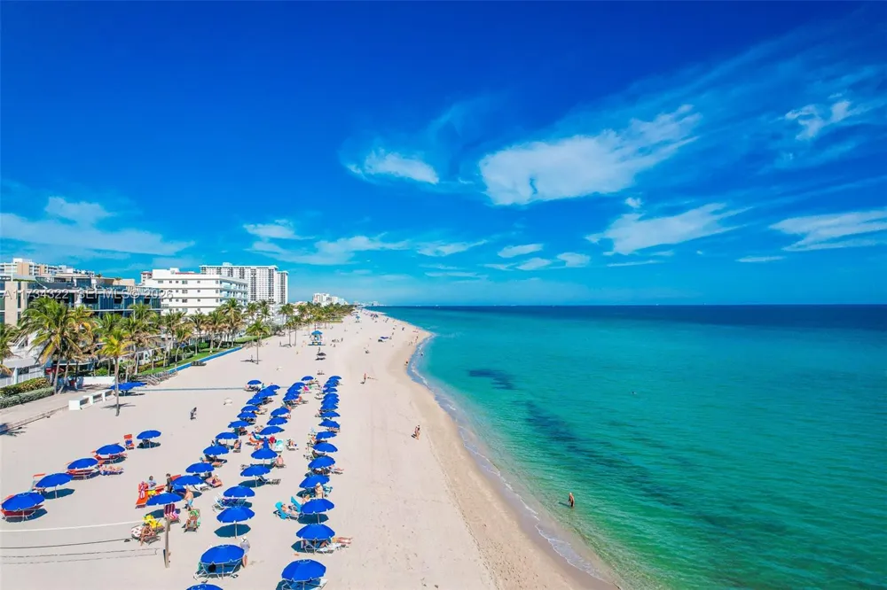 2205 S Surf Rd #4A Hollywood, FL 33019