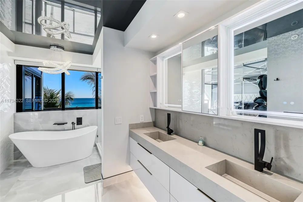 2205 S Surf Rd #4A Hollywood, FL 33019