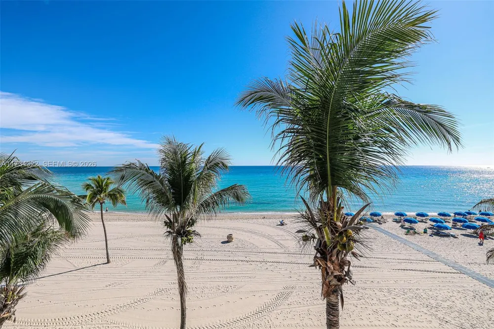 2205 S Surf Rd #4A Hollywood, FL 33019