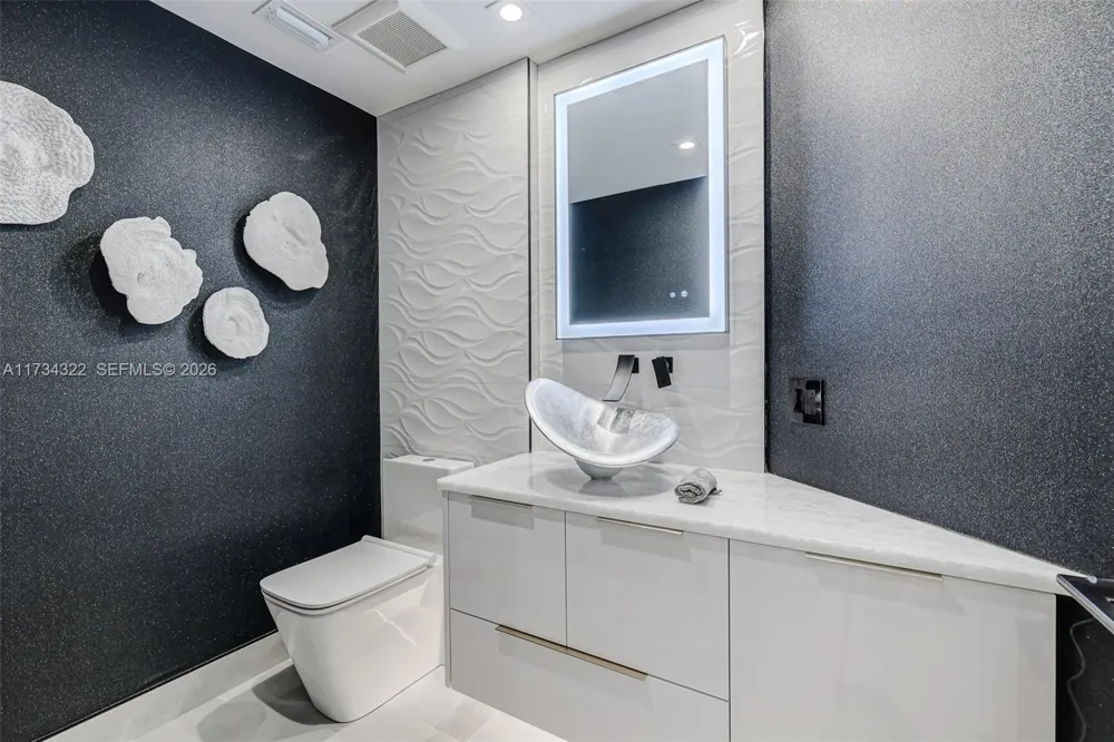 2205 S Surf Rd #4A Hollywood, FL 33019