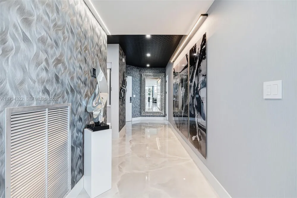 2205 S Surf Rd #4A Hollywood, FL 33019