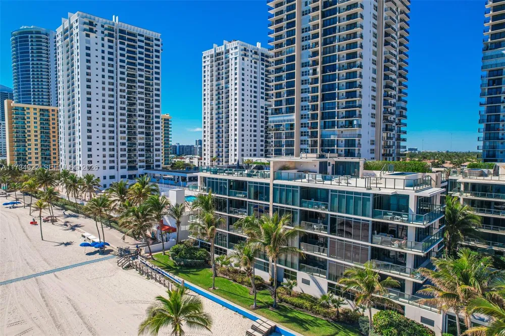 2205 S Surf Rd #4A Hollywood, FL 33019