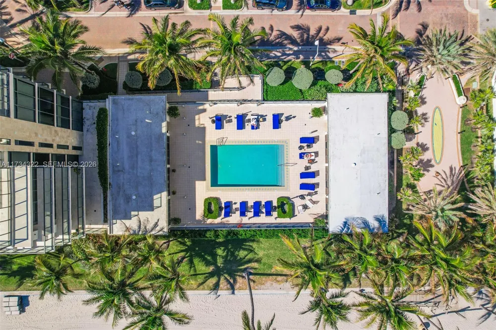 2205 S Surf Rd #4A Hollywood, FL 33019