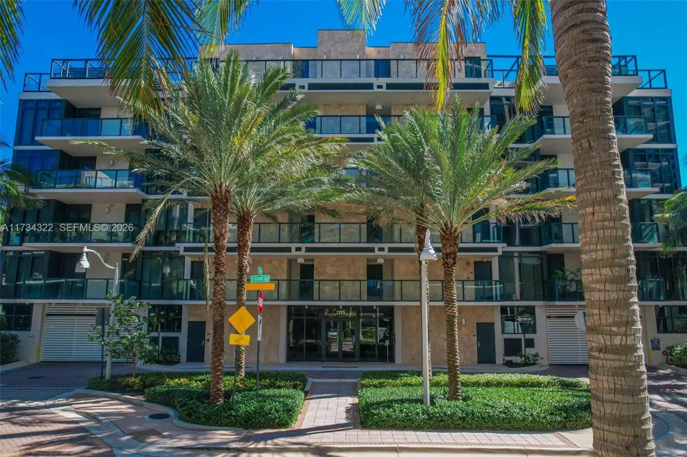 2205 S Surf Rd #4A Hollywood, FL 33019