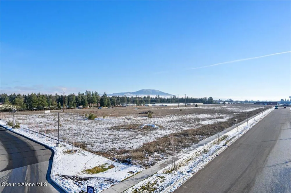 480 W LANCASTER ROAD Hayden, ID 83835
