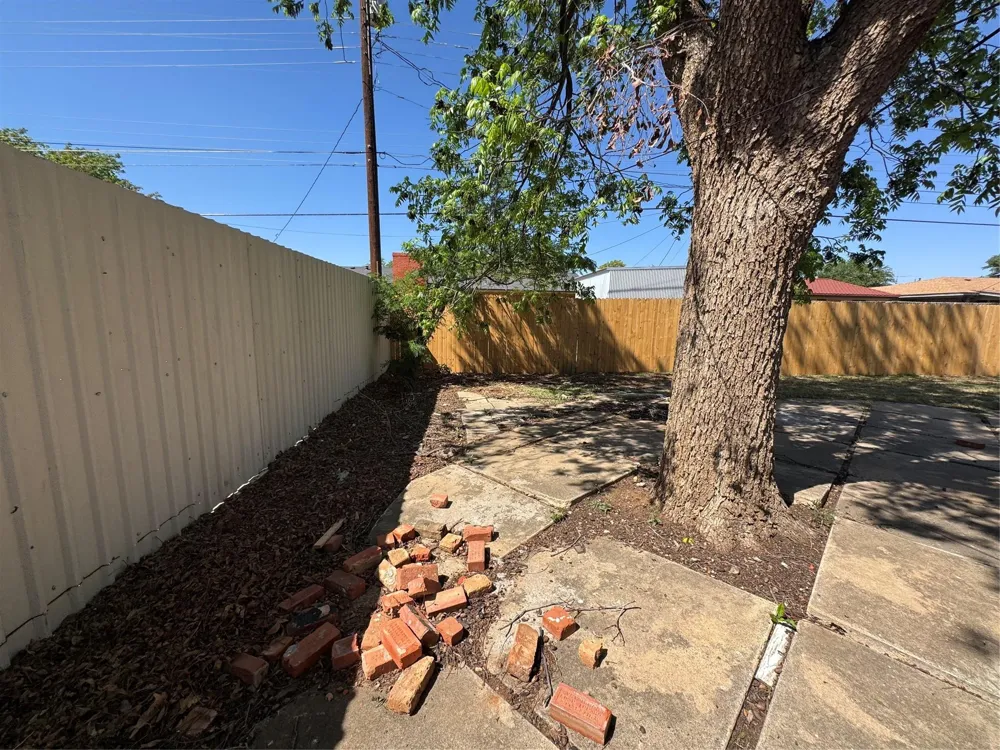 2112 70th Street Lubbock, TX 79412