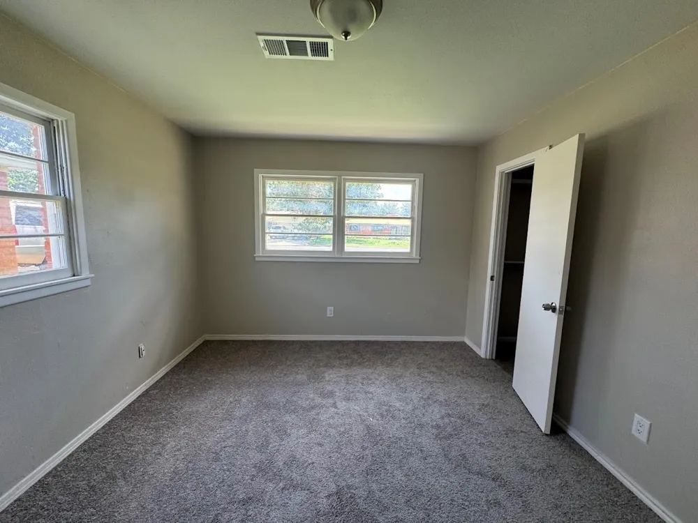 2112 70th Street Lubbock, TX 79412