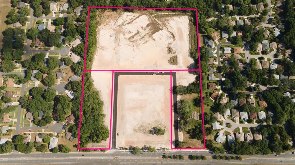 1135 HWY 466 Lady Lake, FL 32159