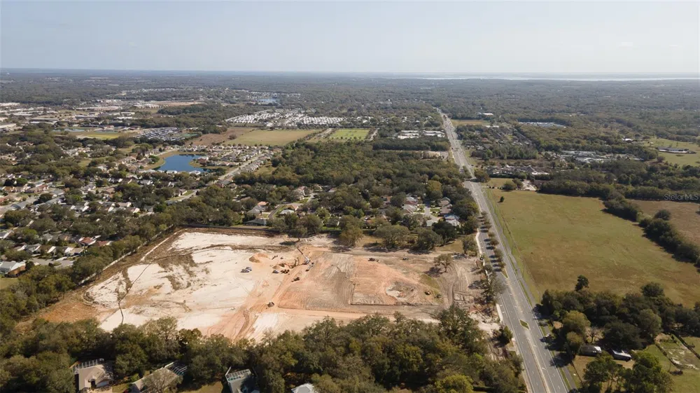 1135 HWY 466 Lady Lake, FL 32159