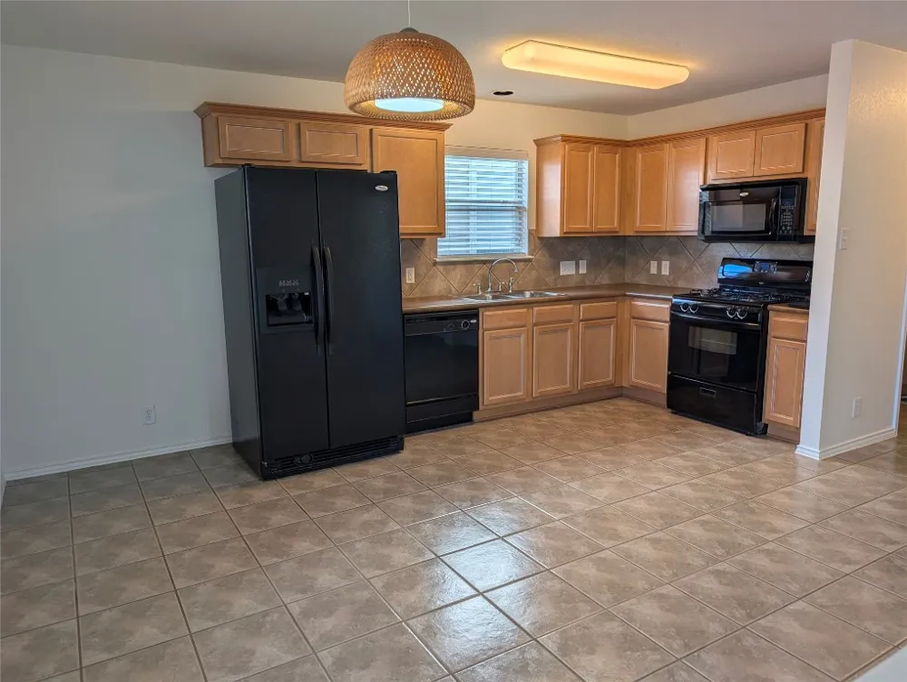 13608 Oystercatcher Drive Austin, TX 78729