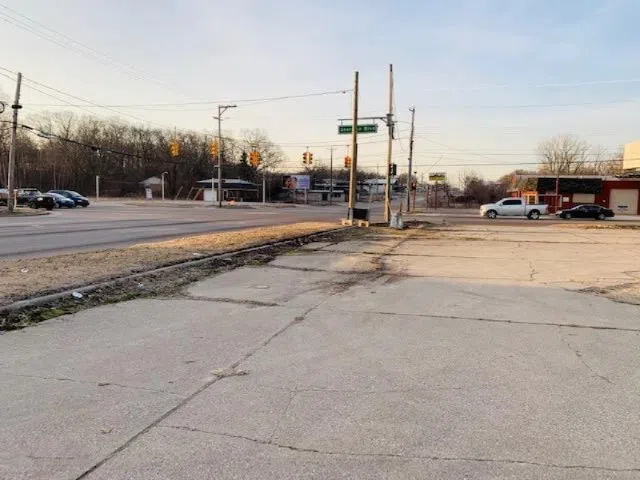 2545 S Getty Street Muskegon, MI 49444