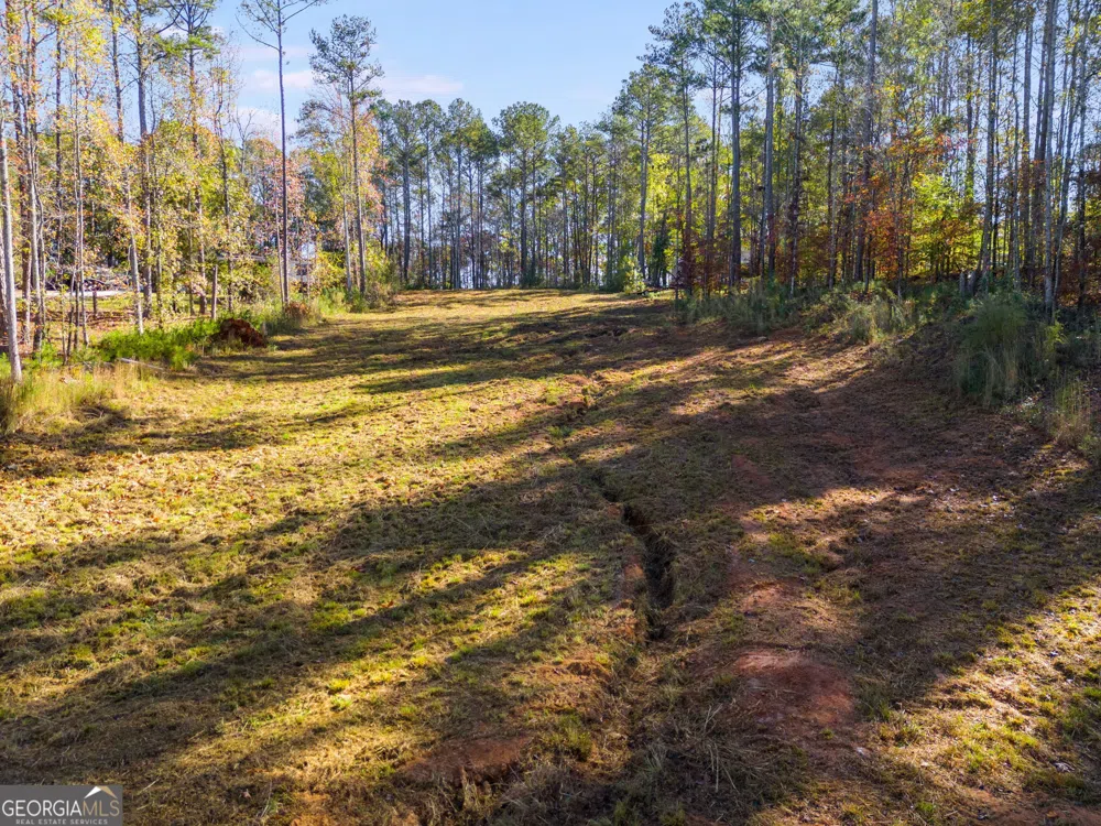 65 Indian Bend DR LaGrange, GA 30240