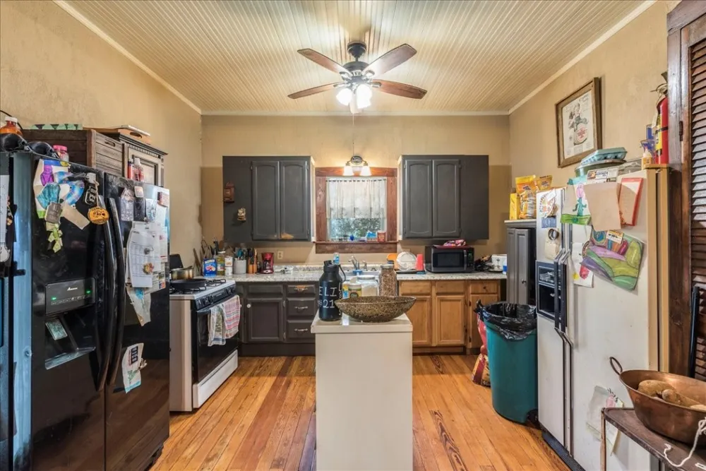 530 Continental Drive Seguin, TX 78155