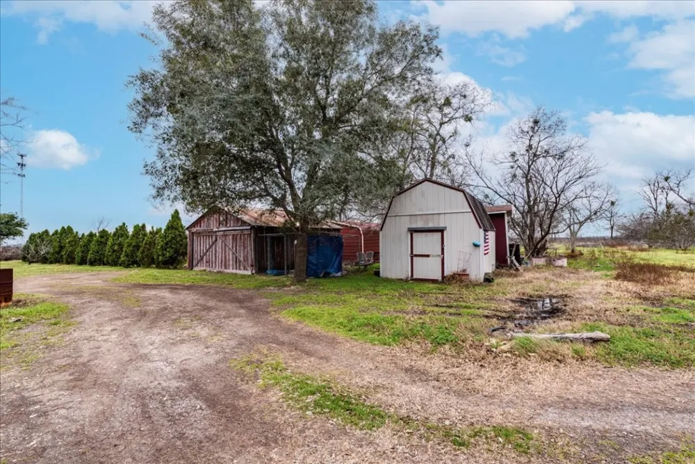 530 Continental Drive Seguin, TX 78155