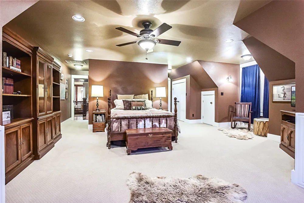 807 Colorado Drive Smithville, TX 78957