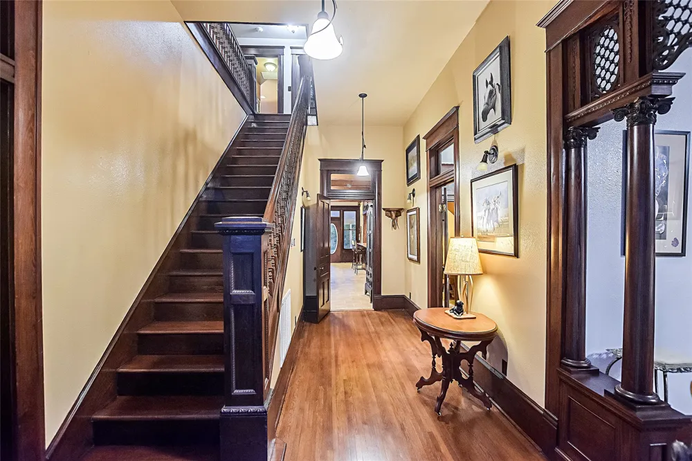 807 Colorado Drive Smithville, TX 78957