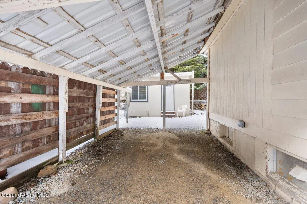 741 9 Mile Creek Road Wallace, ID 83873