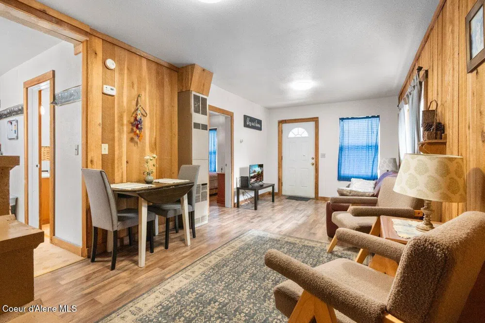 741 9 Mile Creek Road Wallace, ID 83873