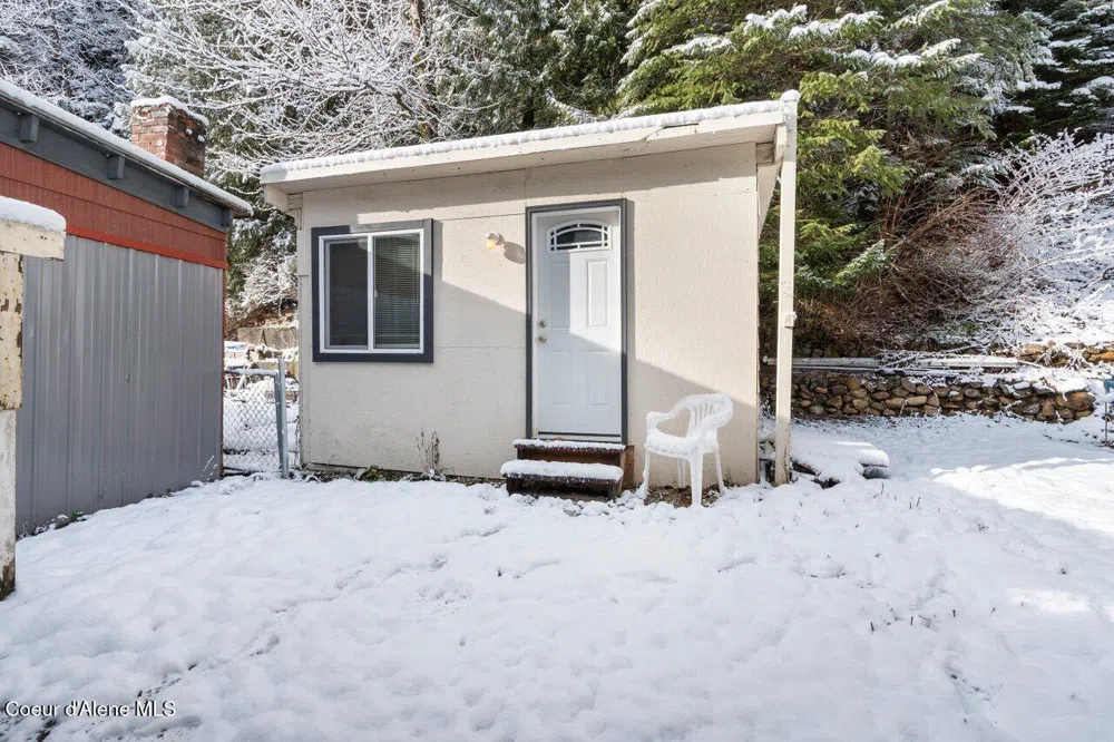 741 9 Mile Creek Road Wallace, ID 83873